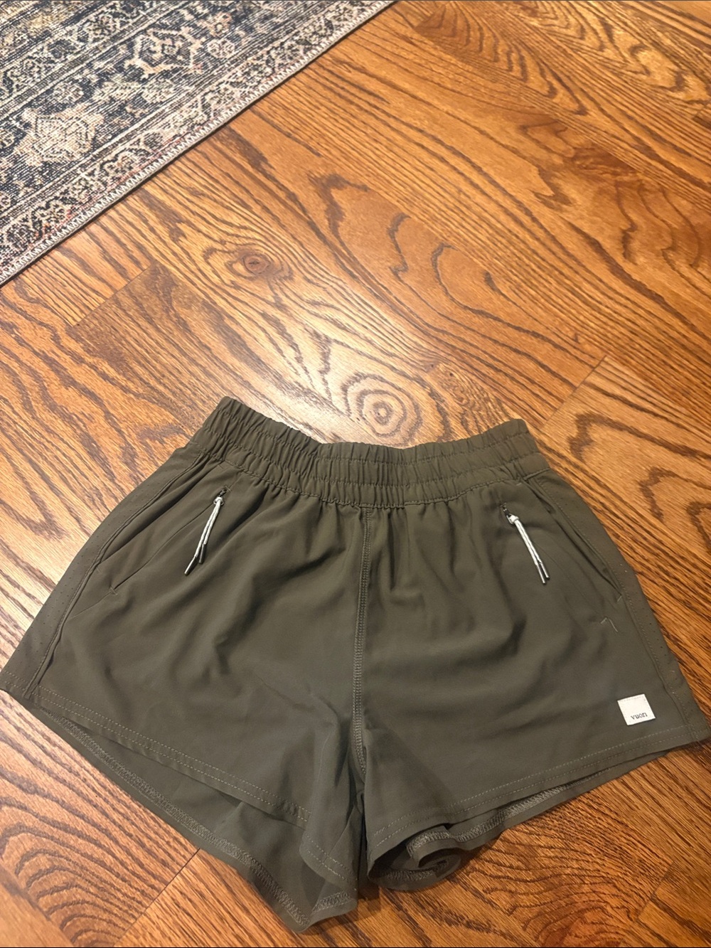 Vuori Olive Active Shorts with Zip Pockets
